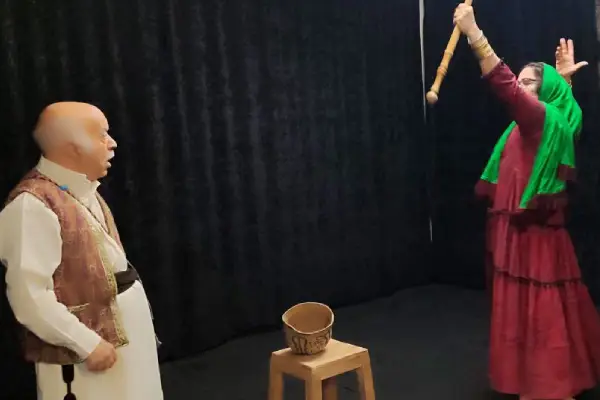 جشنواره نمایش های آئینی و سنتی